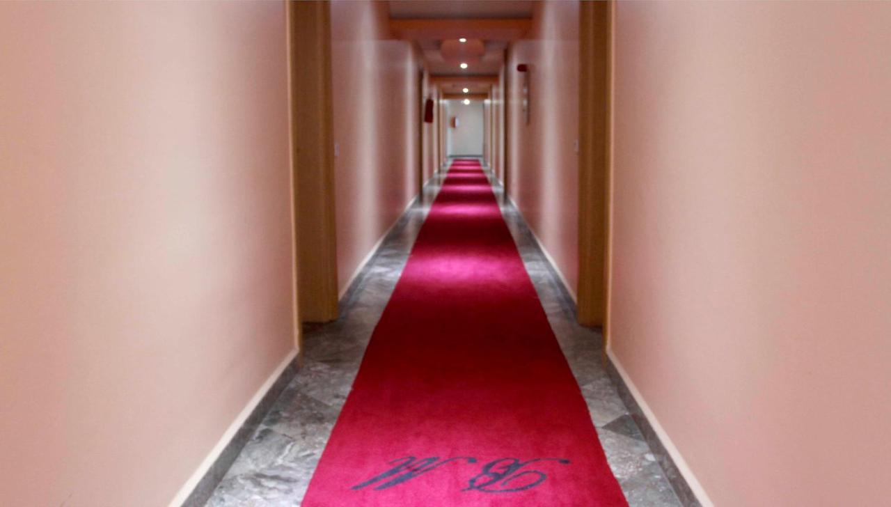 Hotel Bm International Sarajevo Exteriör bild